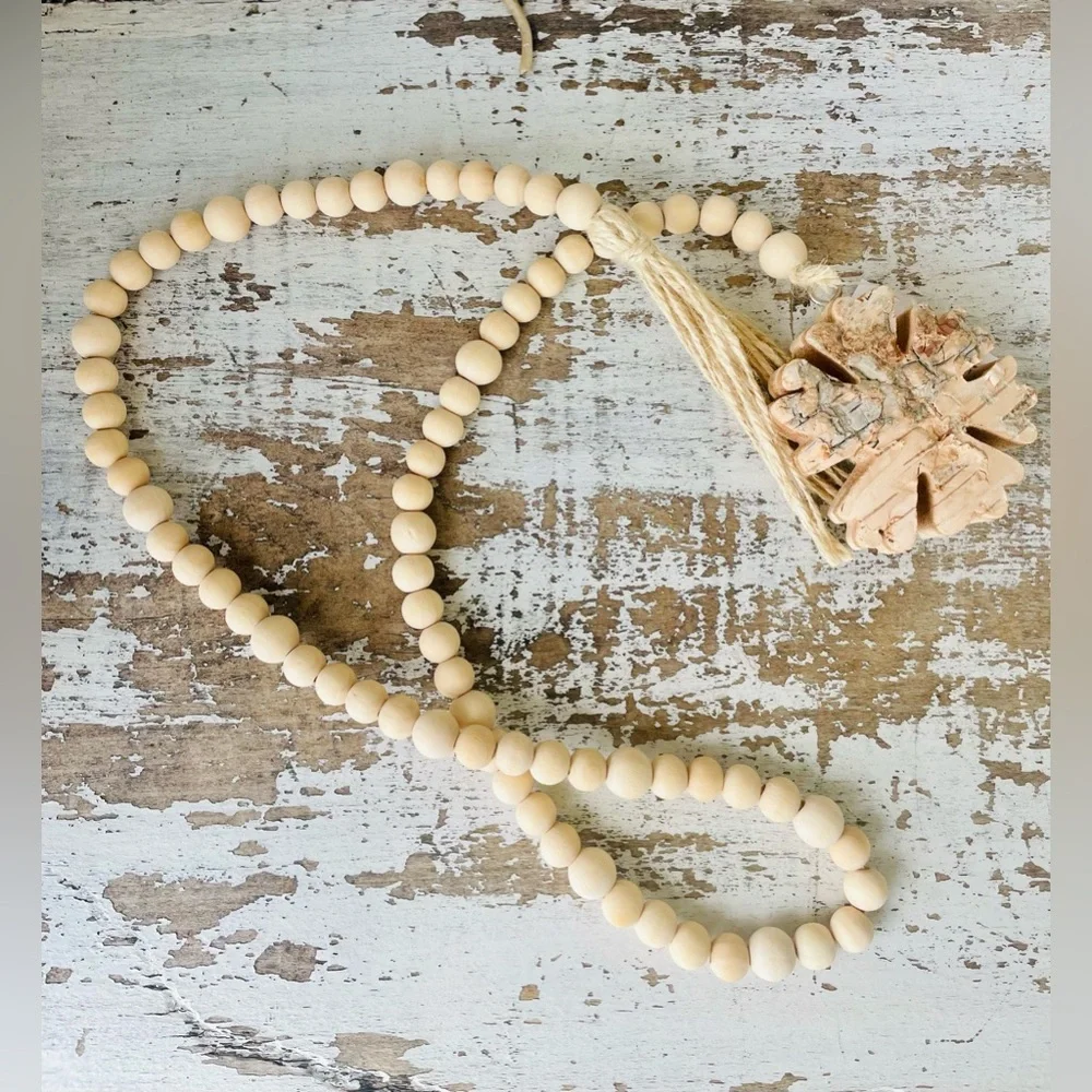 Snowflake Beaded Garland